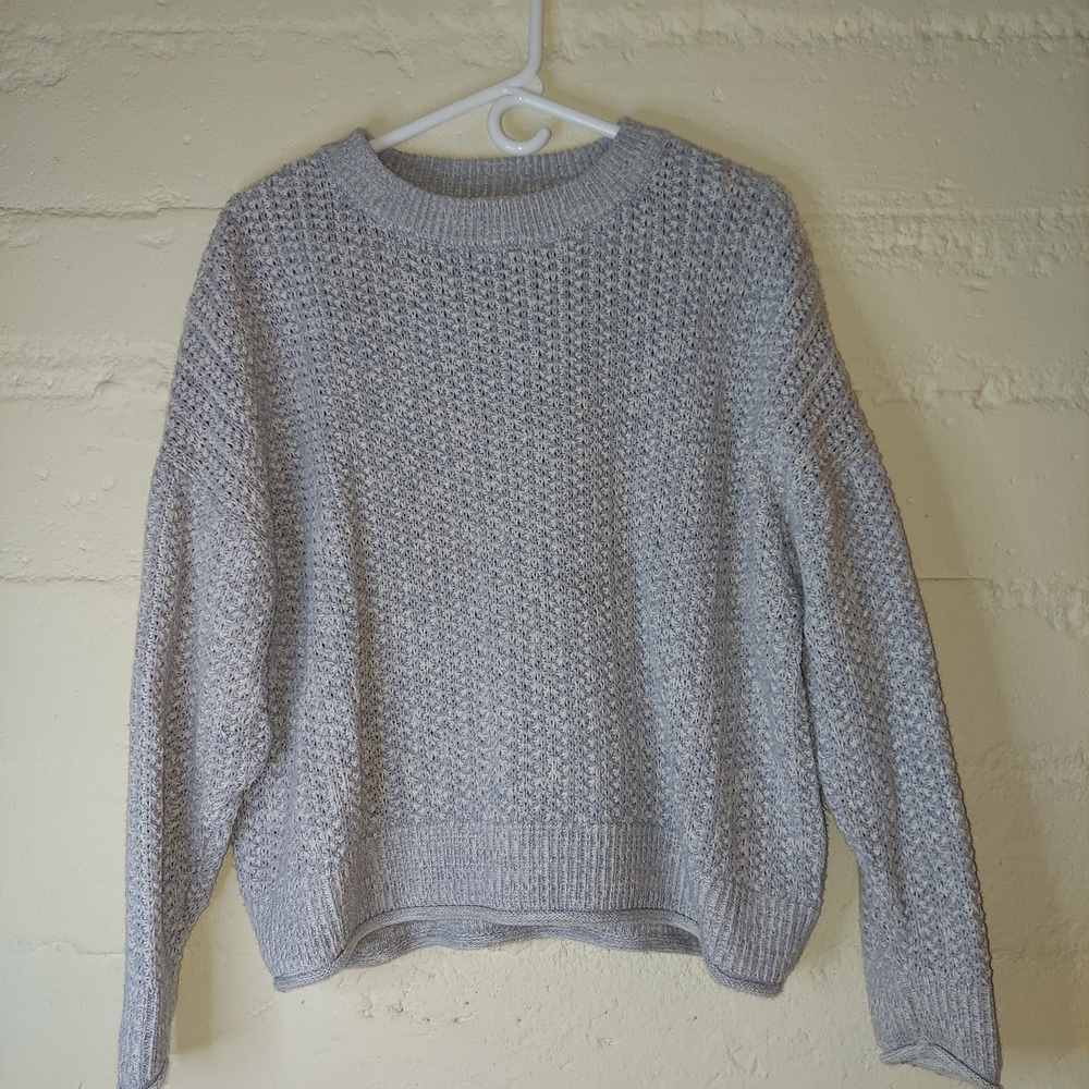 Universal Thread Women's Light Blue Sweater